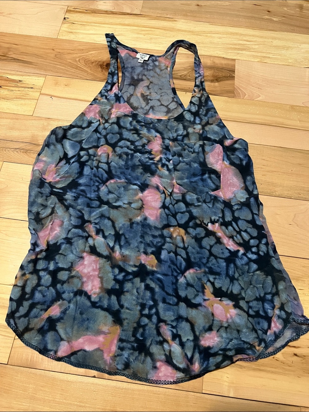Wilfred Tie-Dye Racerback Tank in Blue, Pink & Gray